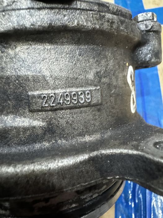 Вакуумный насос BMW E34 E36 E38 E39 E46