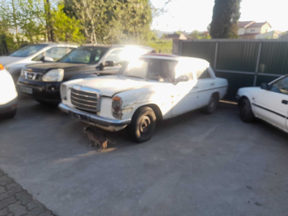 Mercedes 200 1974 para venda