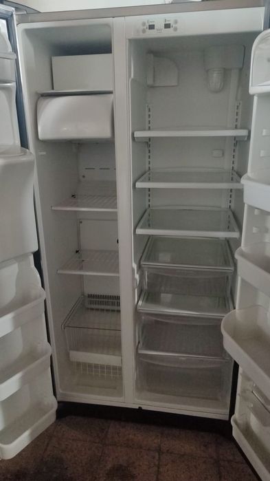 Frigorífico AMERICANO