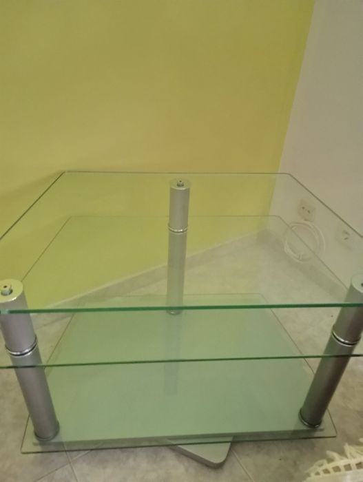 Mesa de TV em vidro