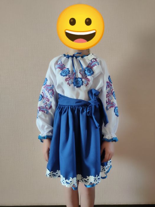 Костюм (вишиванка) для дівчинки