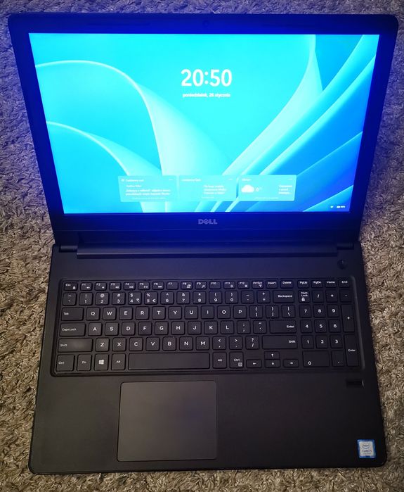 Dell Vostro 15 3560