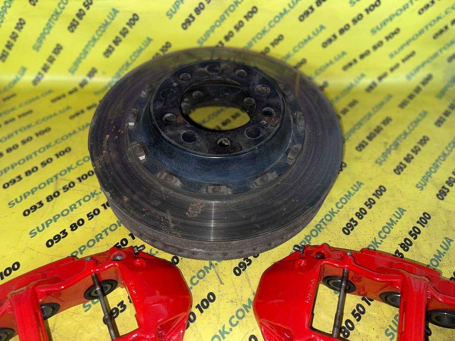 Гальмівний комплект Toyota Land Cruiser супорт диск колодки кронштейни