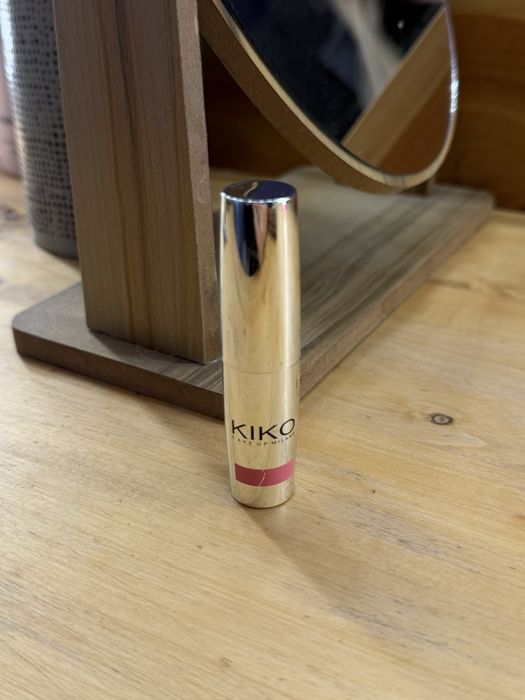 Помада KIKO milano