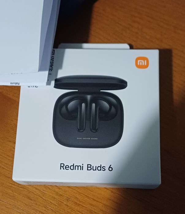 Xiaomi Redmi Buds 6(como novos)