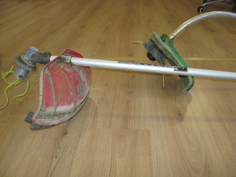 Roçadoiras: A combustão e eléctricas