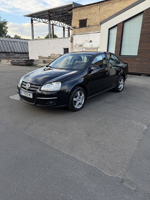 Продам Volkswagen Jetta 1.6 бензин Мрі