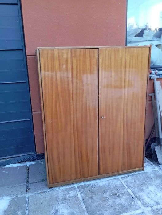 Szafa politurowana.Transport gratis.