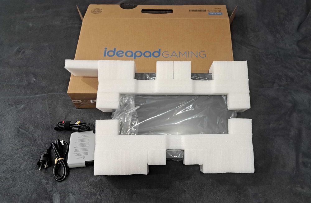 Lenovo IdeaPad Gaming 3 15ACH6 Ryzen 5 5500H 15.6" FHD IPS