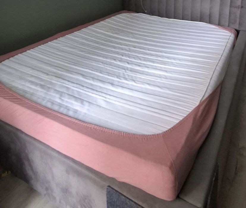 Oddam materac piankowy 140x200