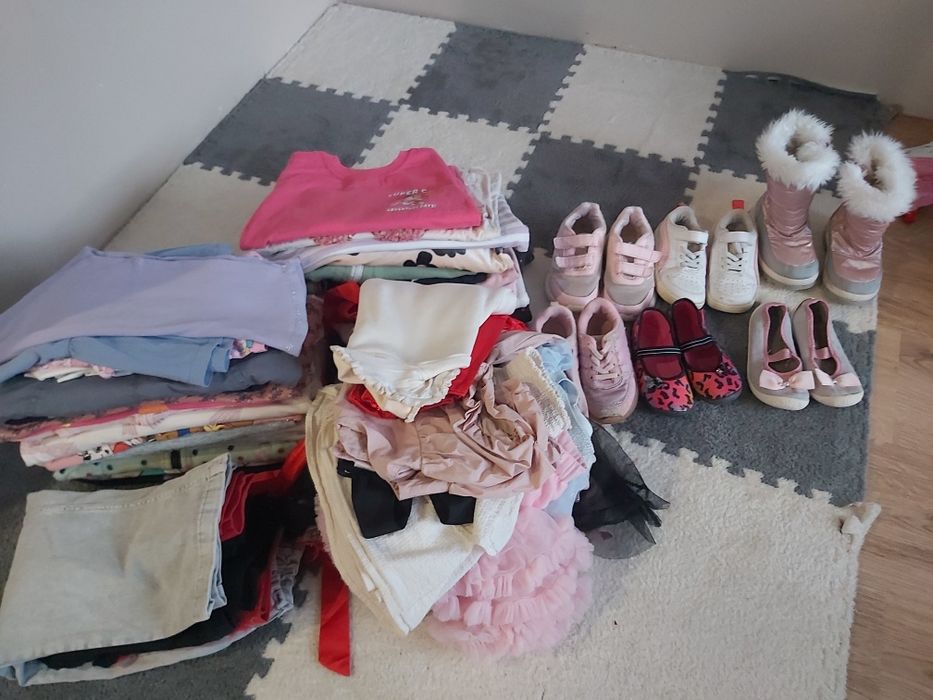 Paka ubranek 110-122