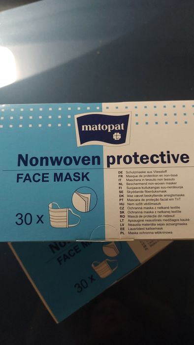 Nowe 90 szt  /3 opakowania/maseczek jednorazowych