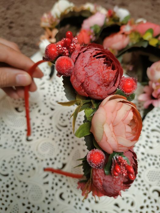 Вінок з квітів, ободок, обруч, венок, заколка