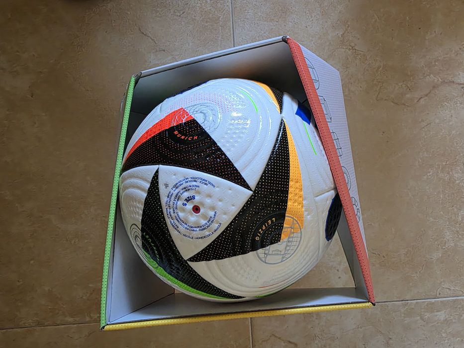 Bola  Adidas original