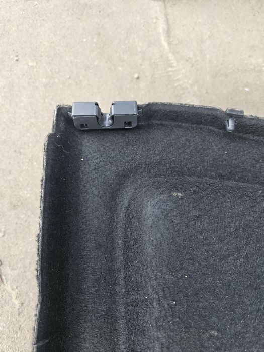 Polka bagaznika Opel Corsa E 3d