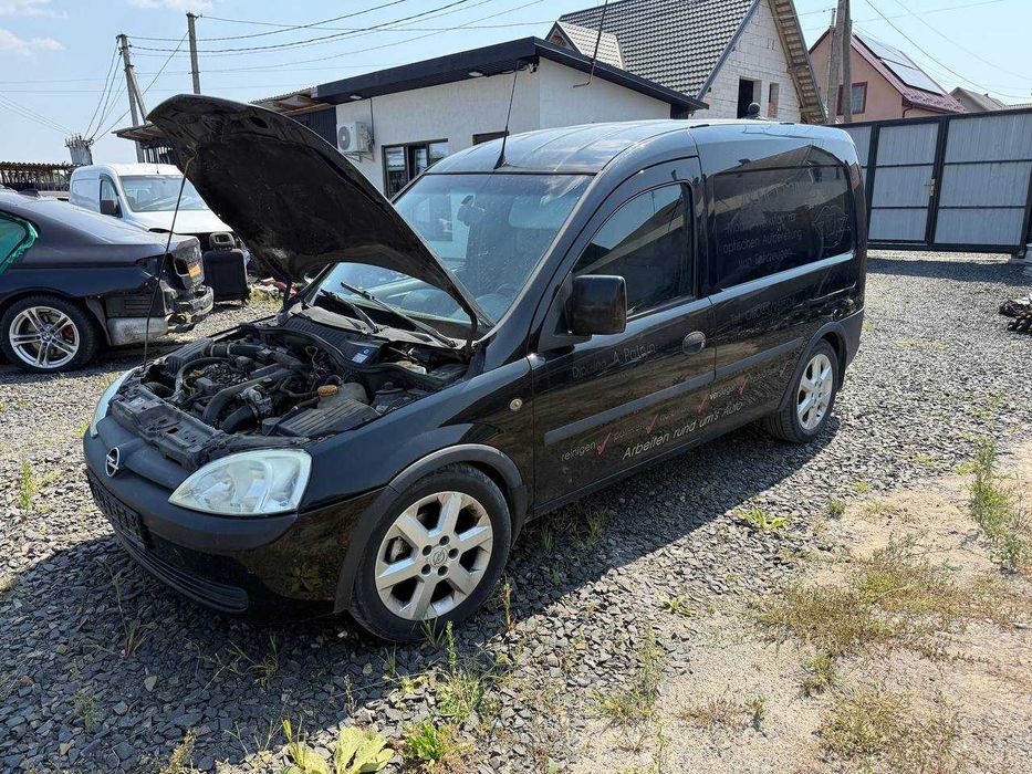 Двигун Z17DTH Denso, 1,7 дизель Opel Combo C, грузовий запчастини