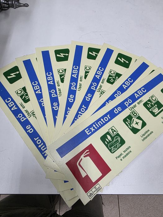 Placas sinalização extintores ABC novas