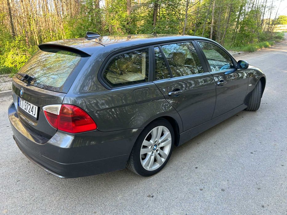 BMW e91 320d 2006