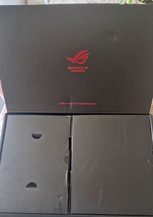 Fonte de alimentação Asus ROG THOR 850w Platinum