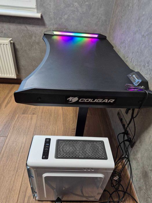 Комп'ютерний стіл Cougar MARS 120 Black