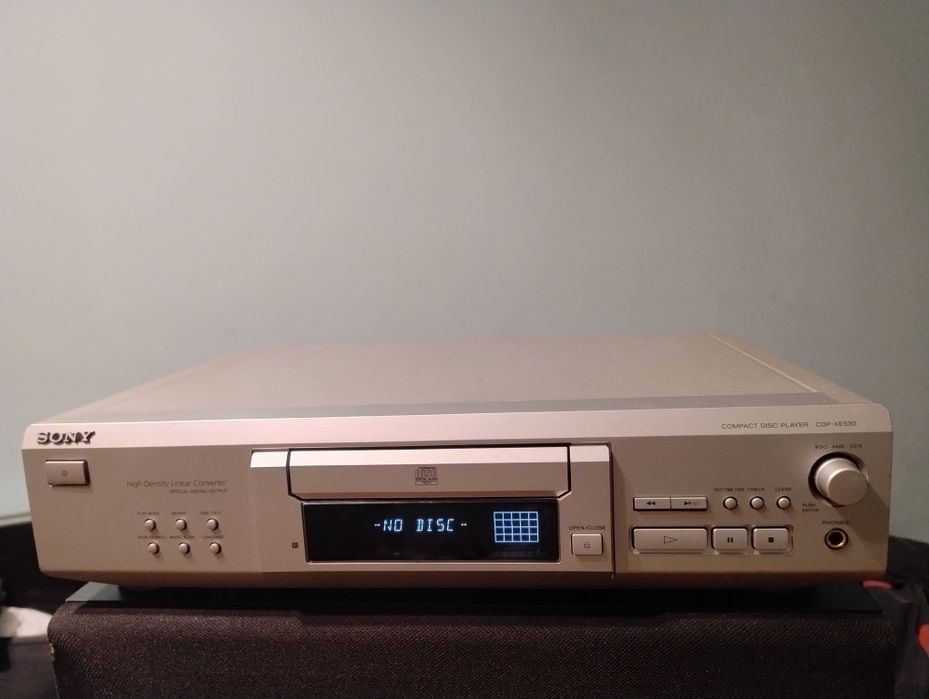 Sony cdp xe model 530 z pilotem