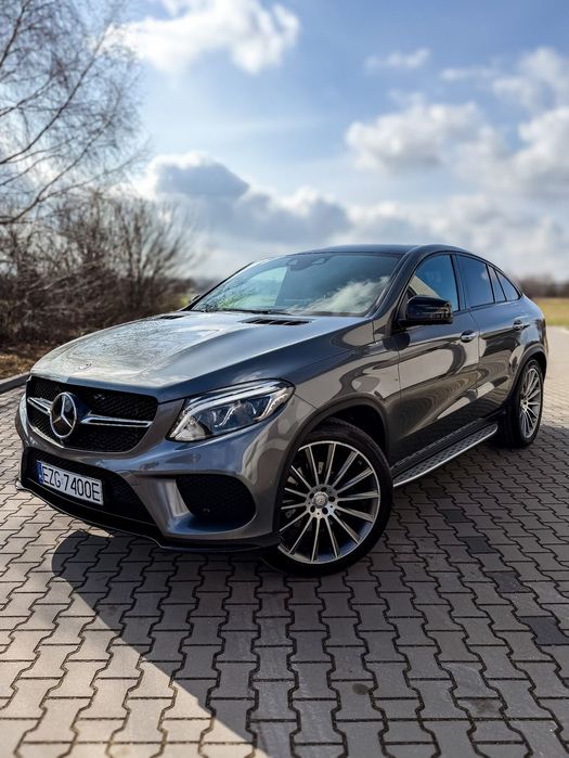 Mercedes-Benz GLE Mercedes GLE 350d Coupe AMG / AIRMATIC / PANO / 360 / 22” / 2017