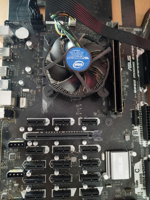 ASUS B250+i3 6100+8gb ddr4