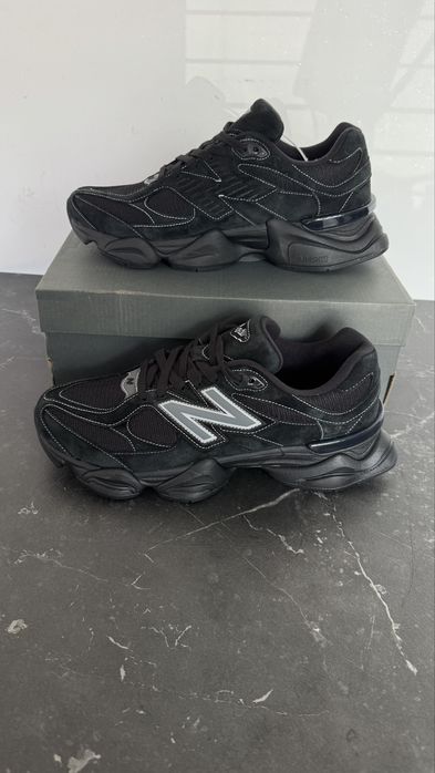 New Balance 9060 „Triple Black” | rozmiar 45 EU (U9060BB)