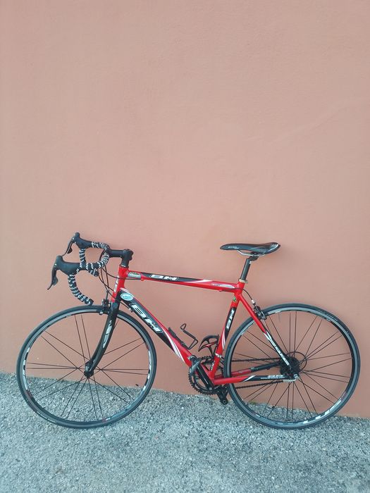 Bicicleta ciclismo BH