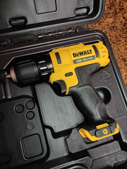 Шуруповерт DeWALT DCD710(type 4) + чемодан, документы