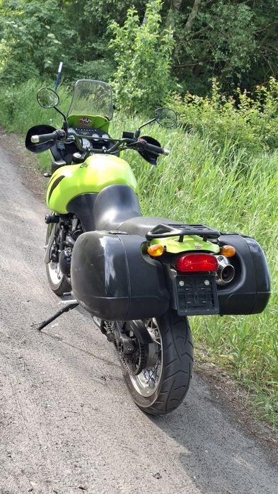 Triumph Tiger 955i duże turystyczne enduro adventure