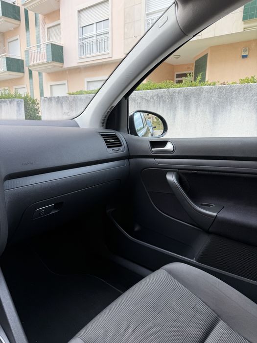 Volkswagen Golf V  1.9 TDI 105 CV