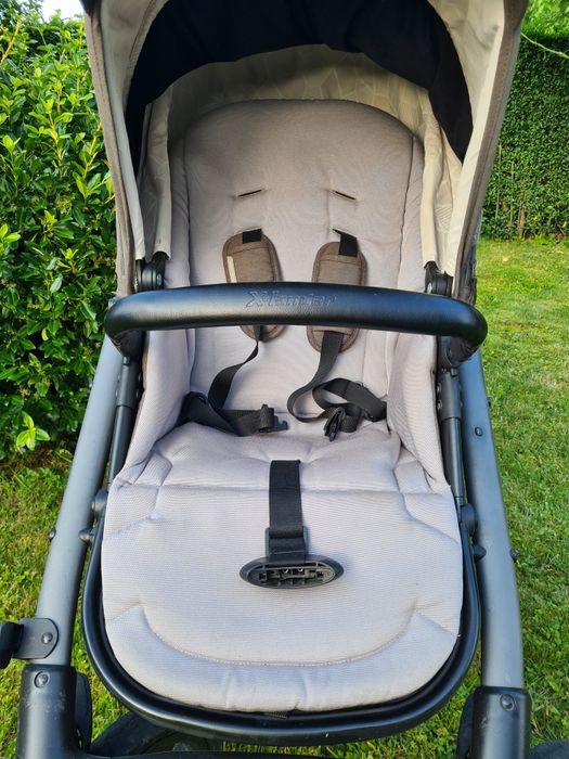 Wózek dziecięcy X-lander X-Move - spacerówka + gondola