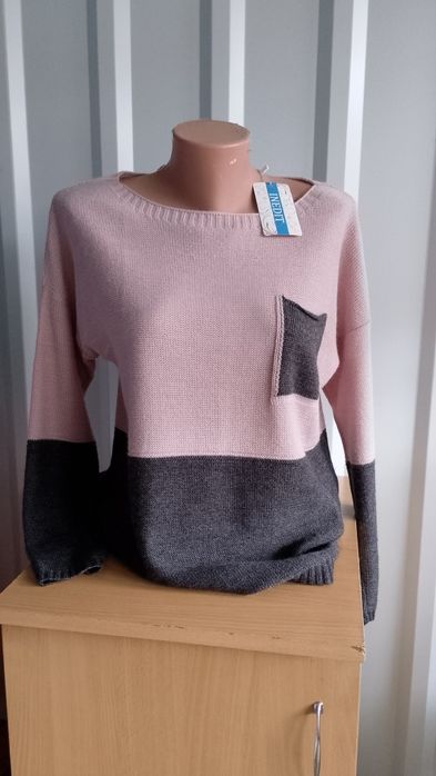 Светр жіночий весна розмір 50-54