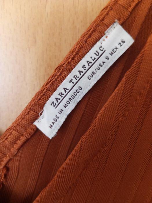 Macacão ZARA tamanho S caramelo