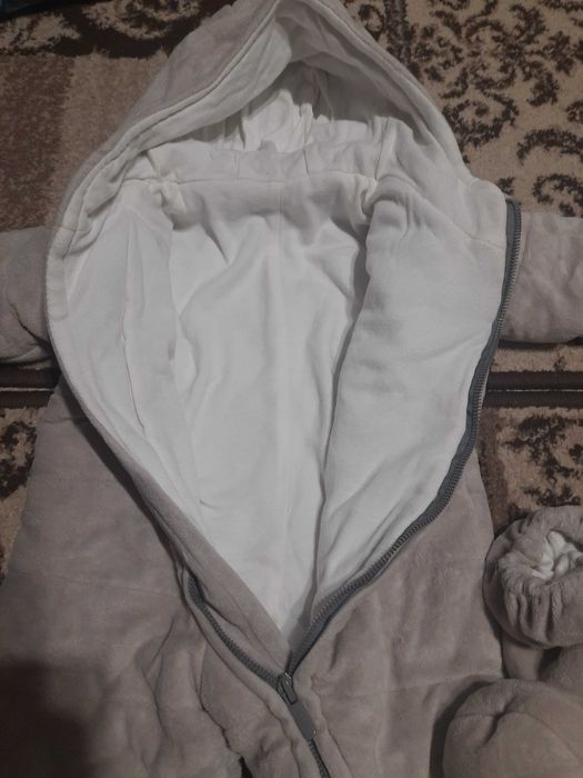 Комбінезон 74 розмір.