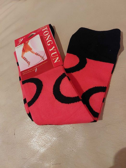 Meias estampadas vermelho