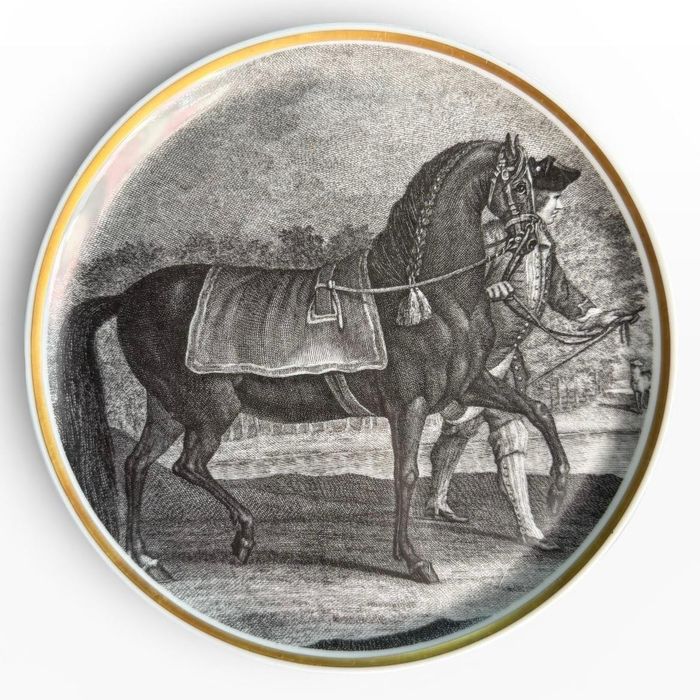 6 Pratos Vista Alegre - "Cenas Equestres"