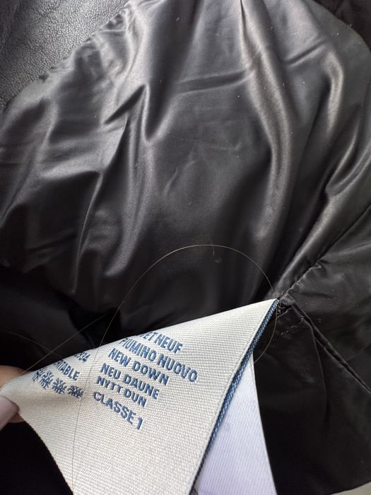 Kurtka ze skôry Moncler