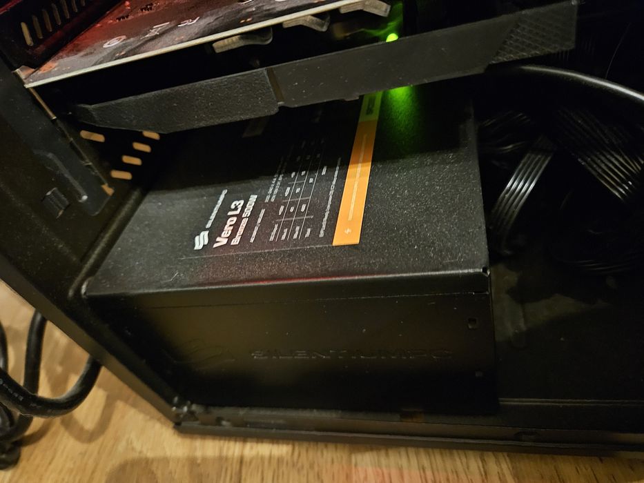 Komputer do domu/nauki  | ASUS Sabertooth 990FX | GT 1030 | SSD + HDD | Vero L3 500W
