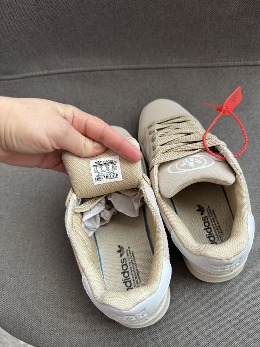 Кросівки бежеві «Adidas» 37/23,5 Нові Adidas Campus