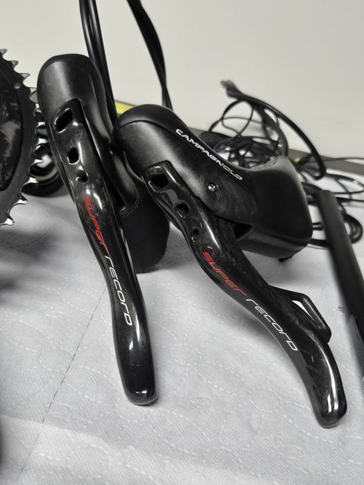 Grupa osprzętu campagnolo super recor eps 12s dis elektryczne carbon
