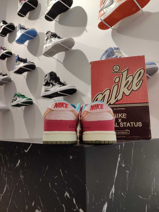 Кросівки Nike Dunk Low x Social Status Free Lunch Strawberry Milk
