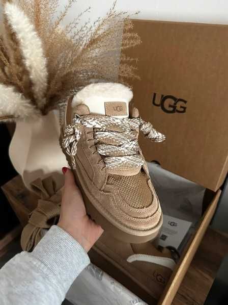 UGG Lowmel Sand R.38