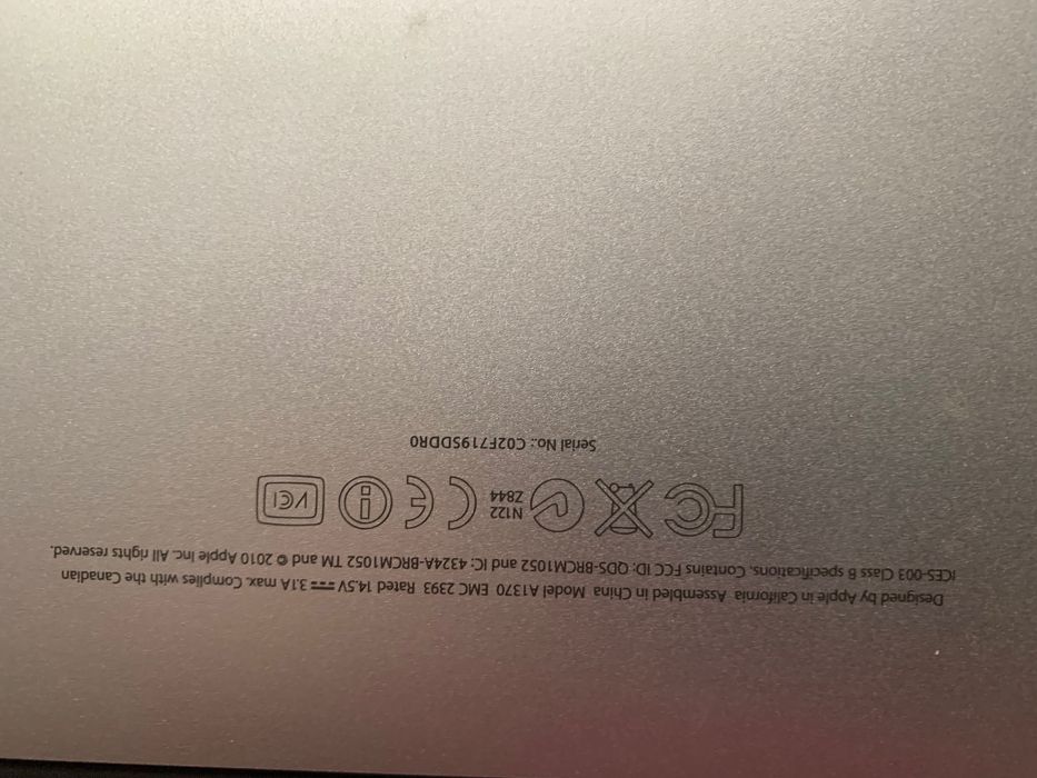 MacBook Air 11 A 1370 Silver