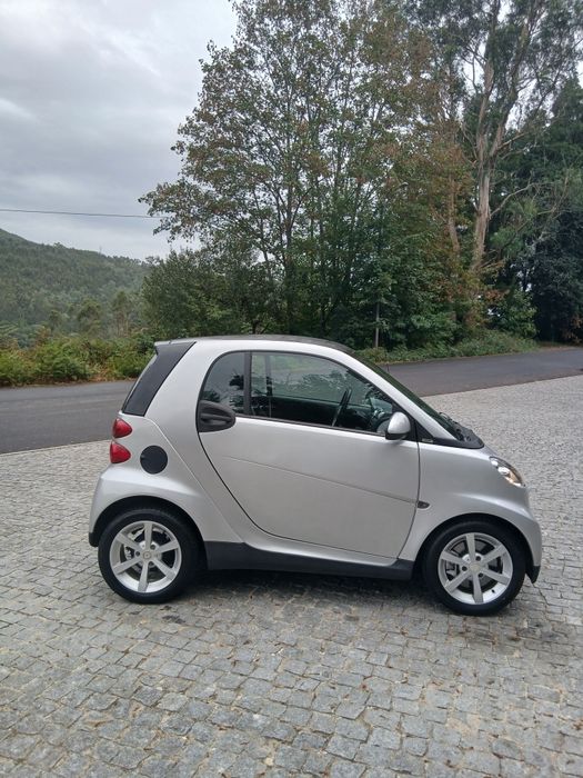 Smart Fortwo Coupe 1dono / Automático foto 3