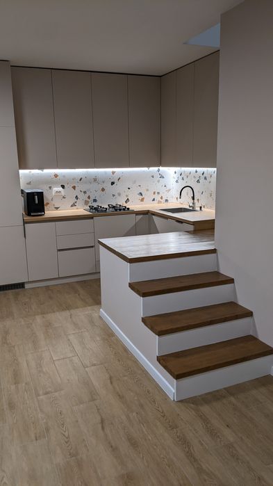 Будинок. Власник! Без комісії! Продаж  двоповерхового будинку  в мальо