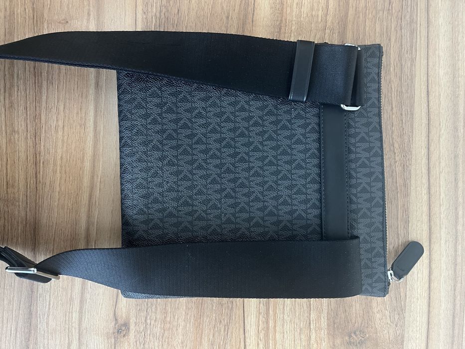 Чоловіча сумка MICHAEL KORS