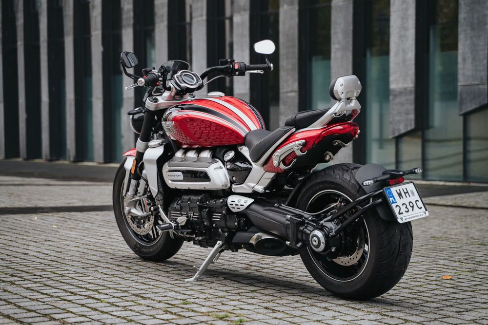 Triumph Rocket 3GT ( 2,5L ) - Wypożyczalnia Motocykli Warszawa | Rent Motorcycle Warsaw