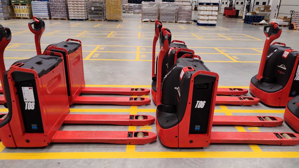 Wózek widłowy Linde T16 2023r